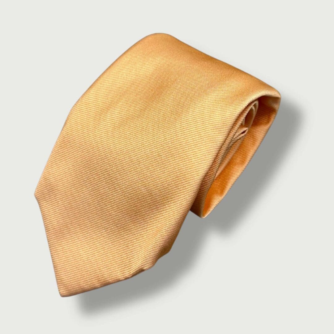 Golden Yellow Textured Silk Tie – Made in Italy
