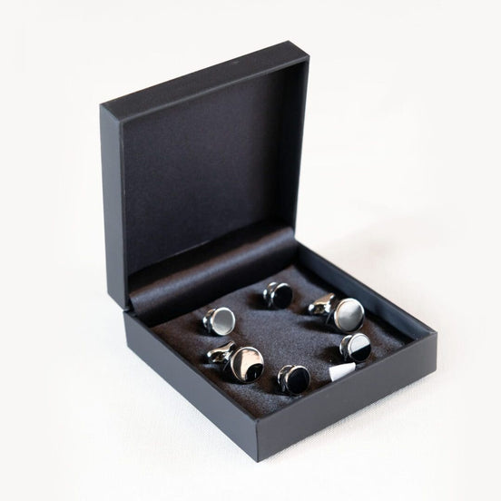 Elegant Flat Black Onyx Cufflinks and Stud Set – Made in Italy