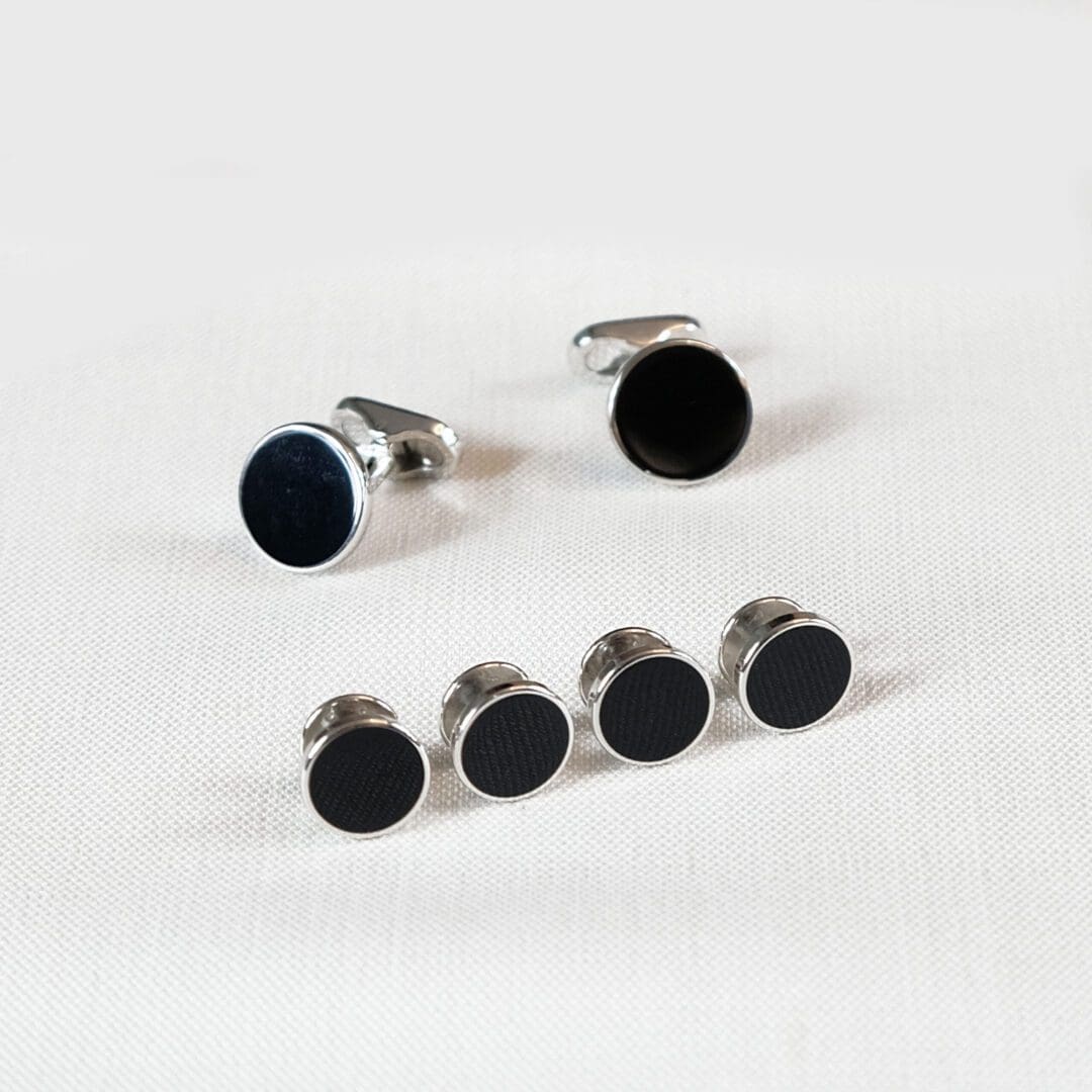 Elegant Flat Black Onyx Cufflinks and Stud Set – Made in Italy